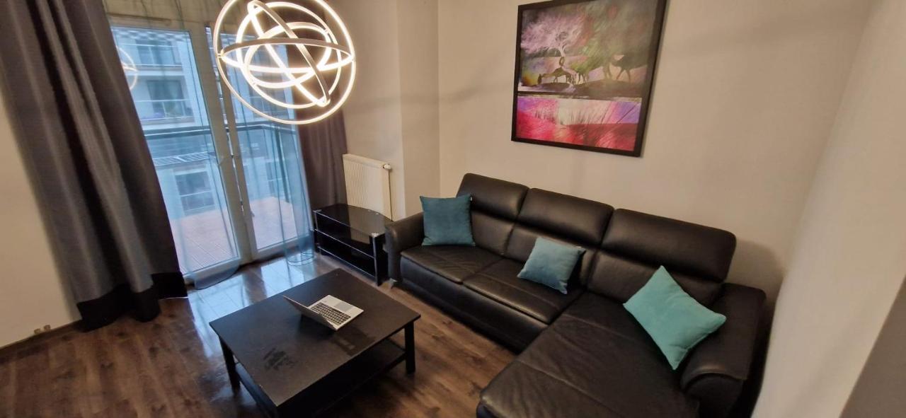 Atal Towers Prywatny Apartament Apartment Wroclaw Exterior photo